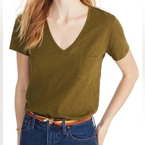 Madewell Whisper Cotton V Neck Pocket Tee in Deep Woodland XXS